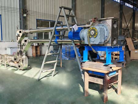 管鏈輸送機的市場分析